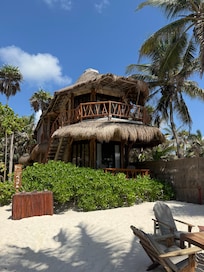 Ocean front villa