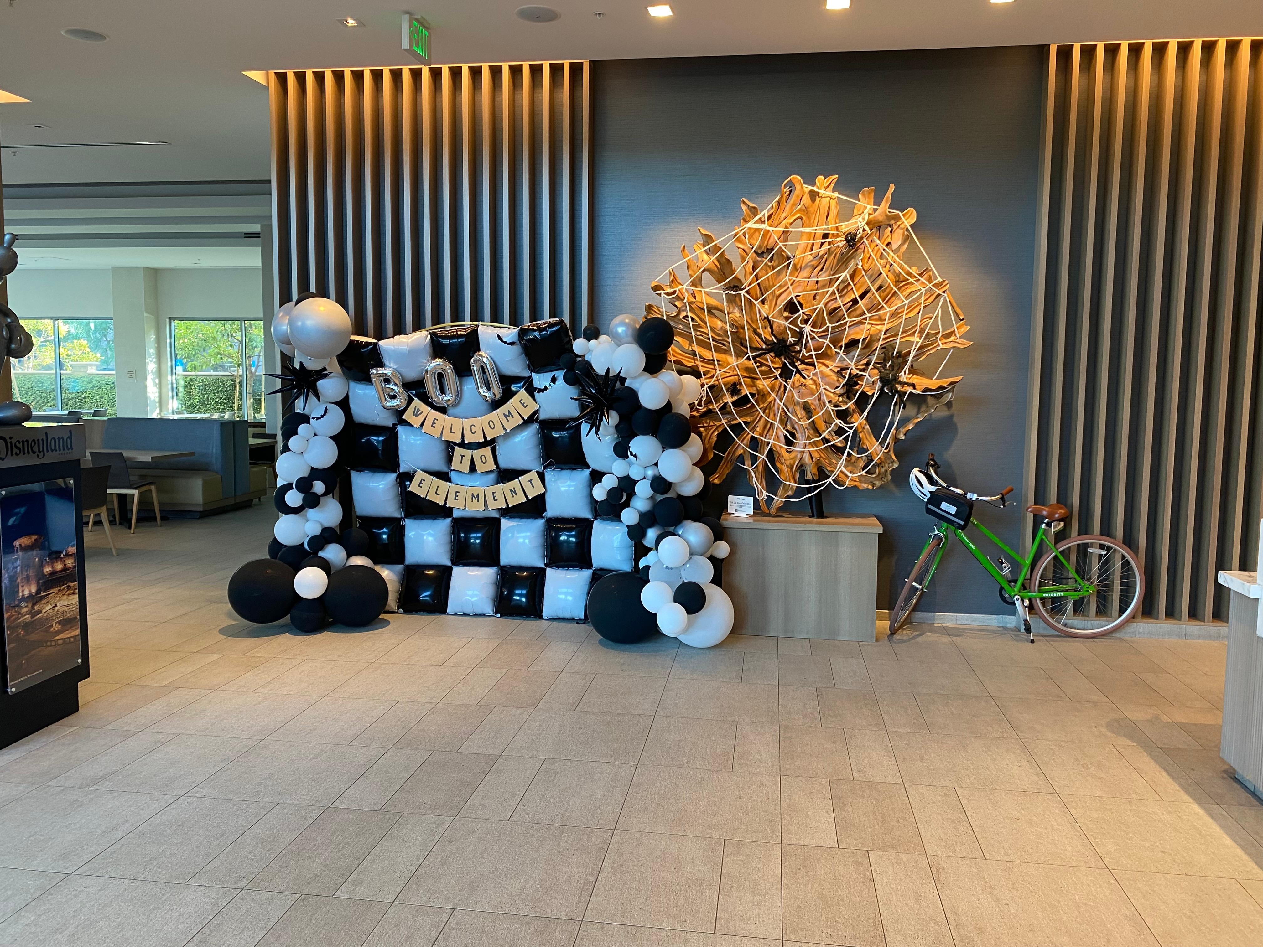 The decorations were on point. Whoever decorated did an excellent job!