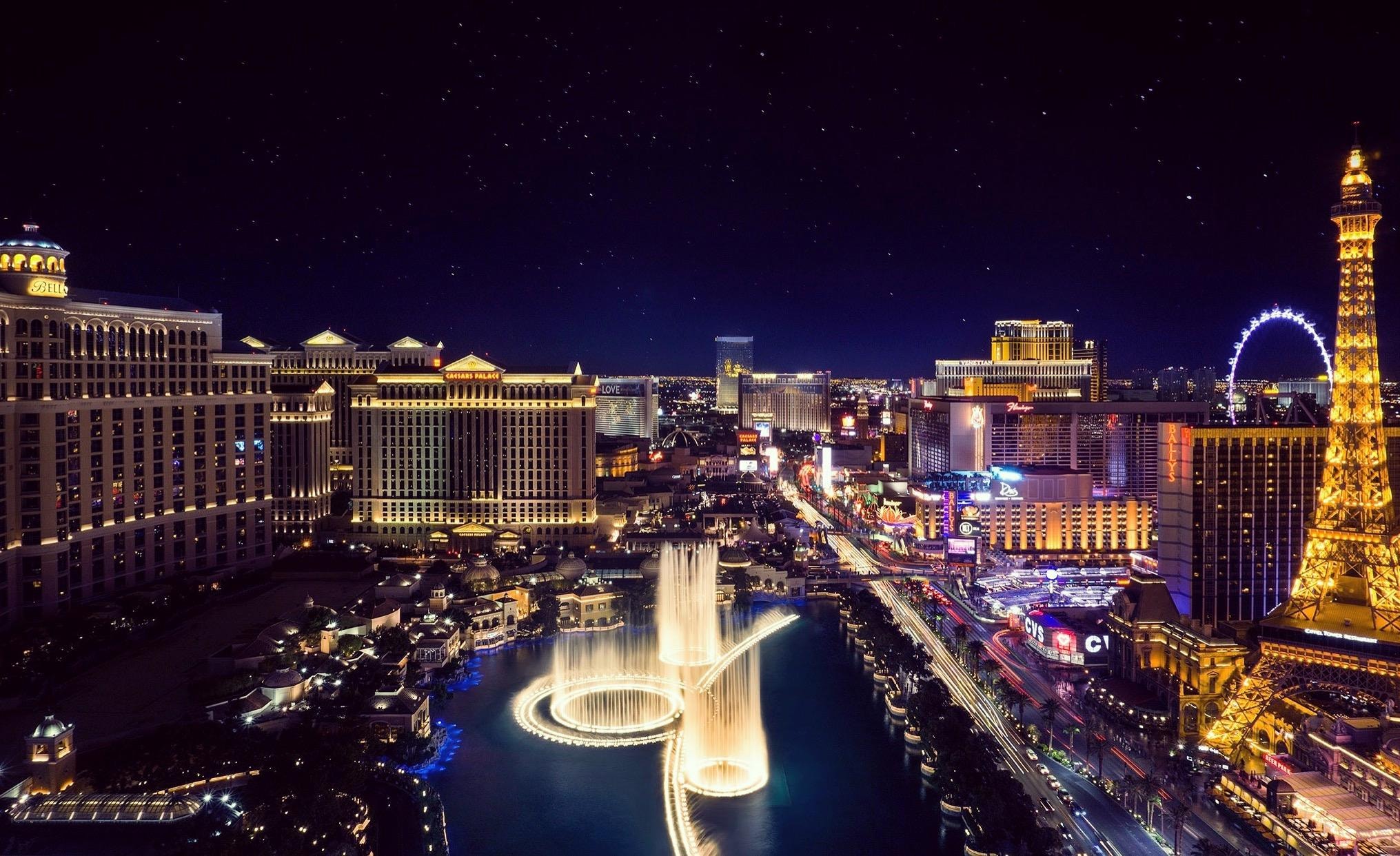 Long exposure photography from the fountain view terrace