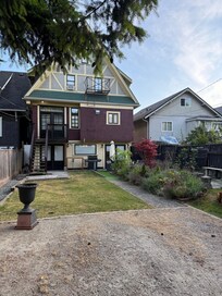Lovely House!