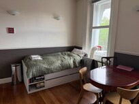 Day bed in the lounge