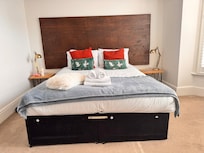 Main bedroom