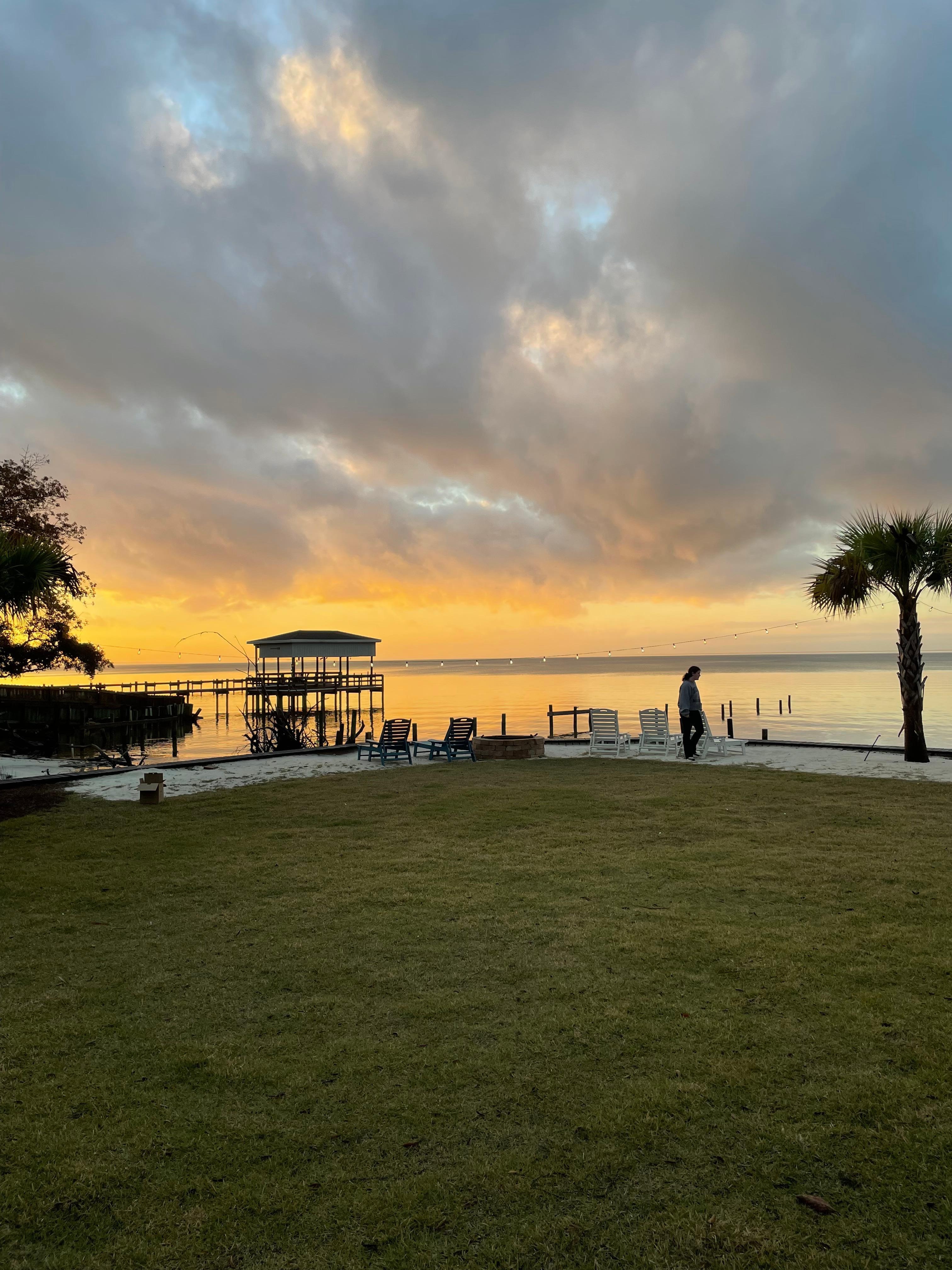 Property next door seem abandoned but was mostly blocked from view 