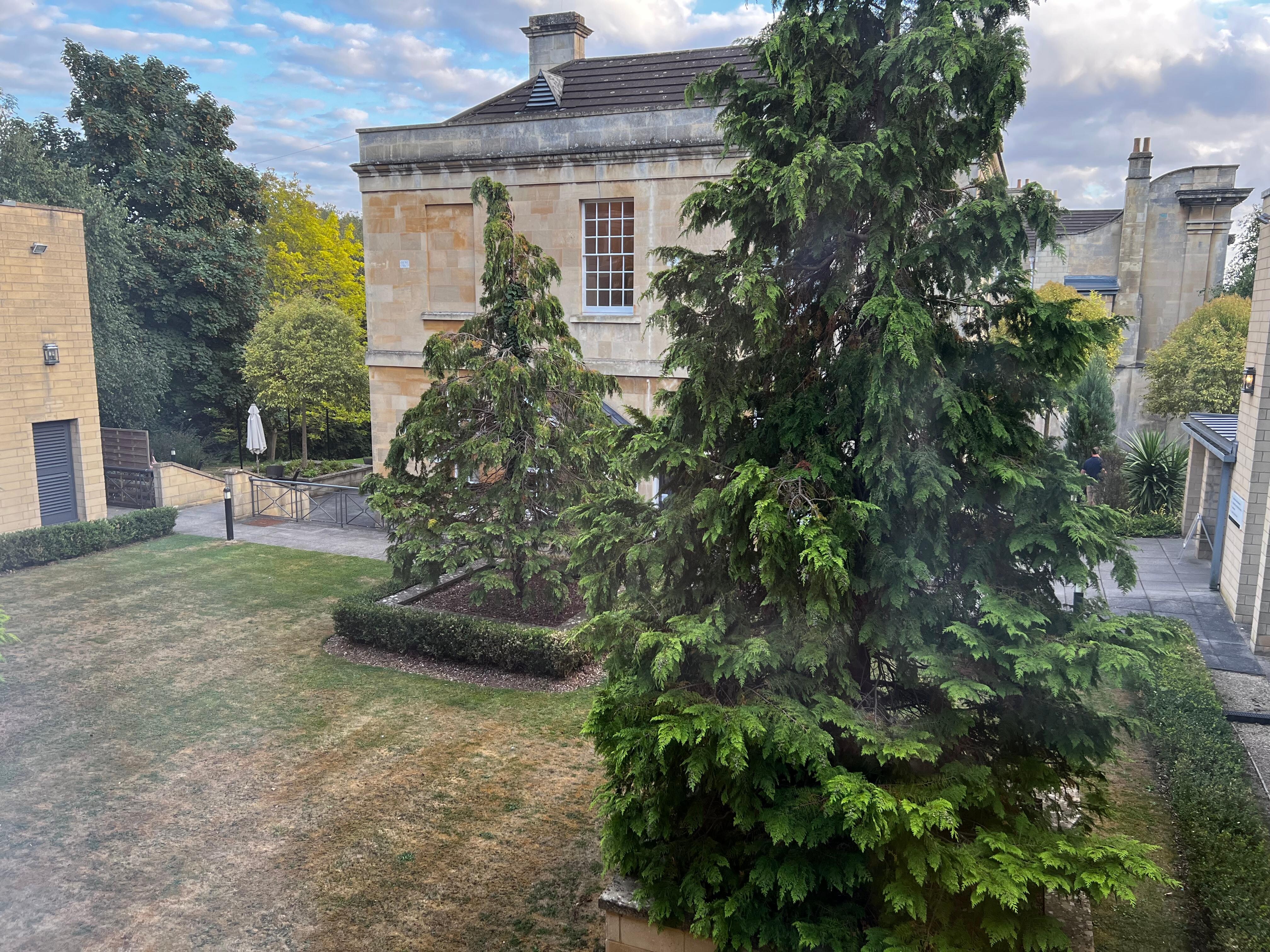 Arriving after Heathrow landing, via Salisbury/Stonehenge. Room view