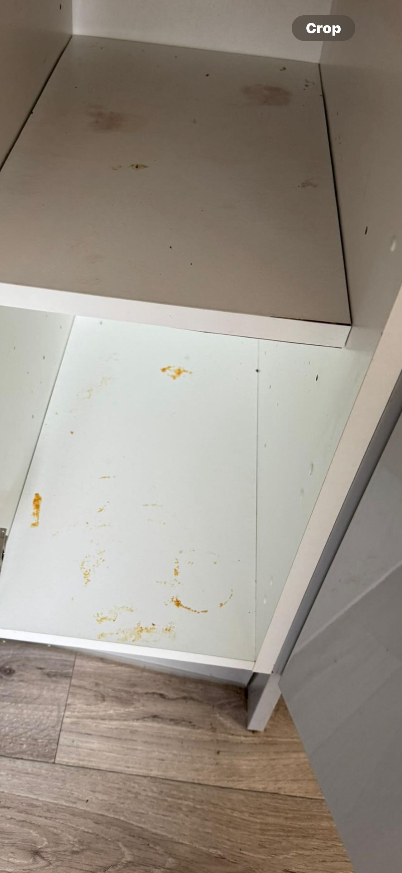 Kitchen cupboard 