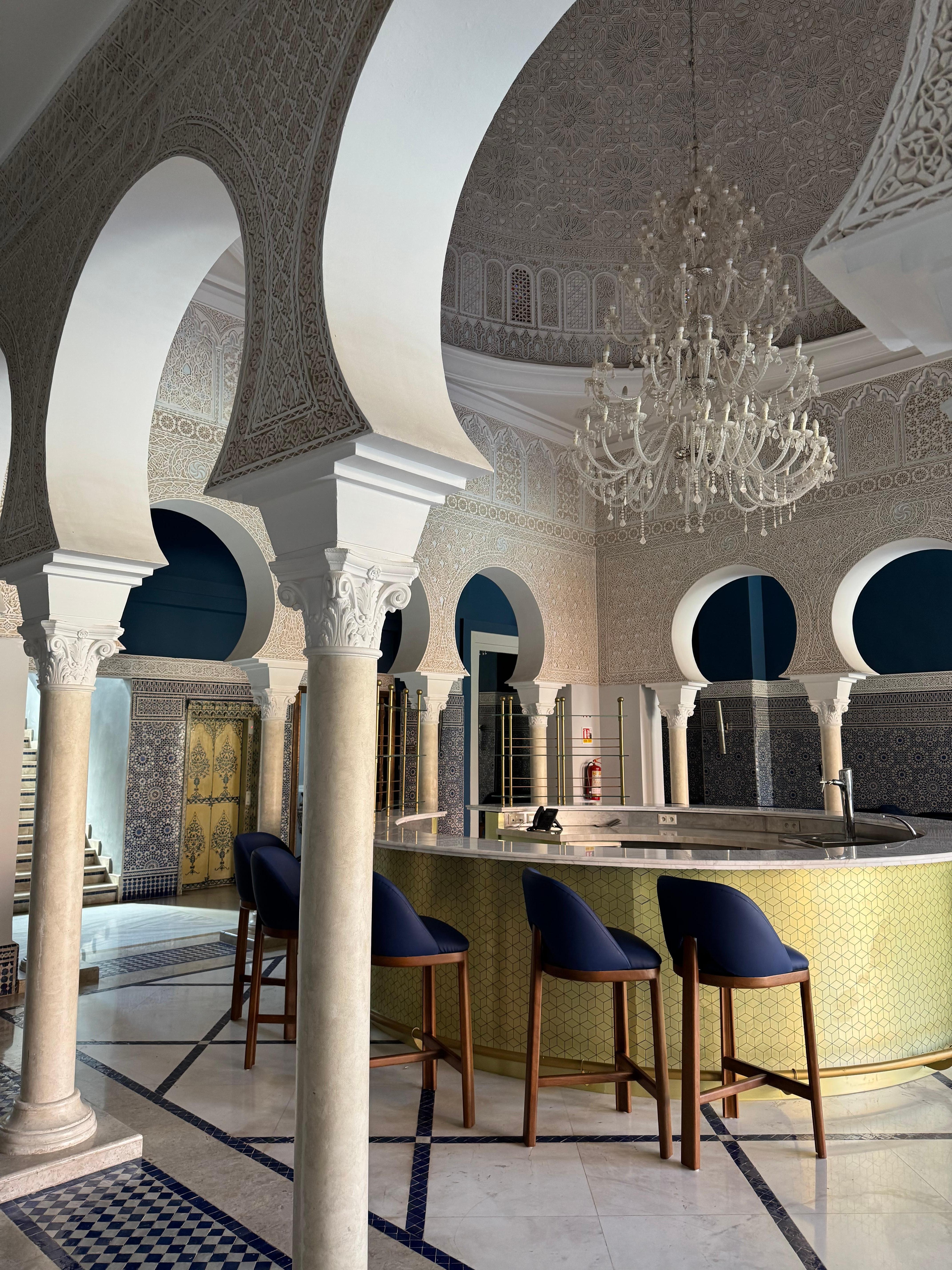 Salon d’attente à côté de la réception 