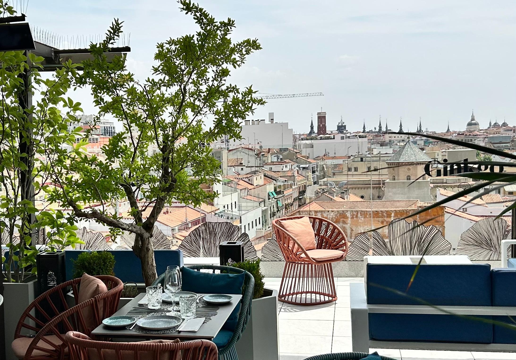 12th floor dining room