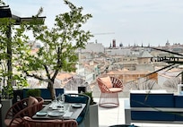 12th floor dining room