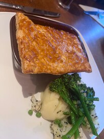 Beef pie