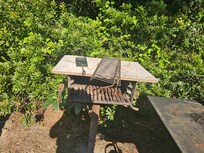 Unusable grill.. no top