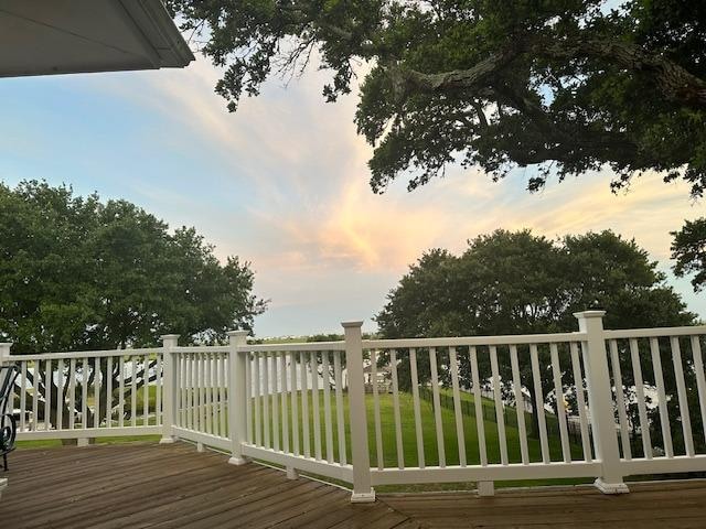 Distance to the dock area.