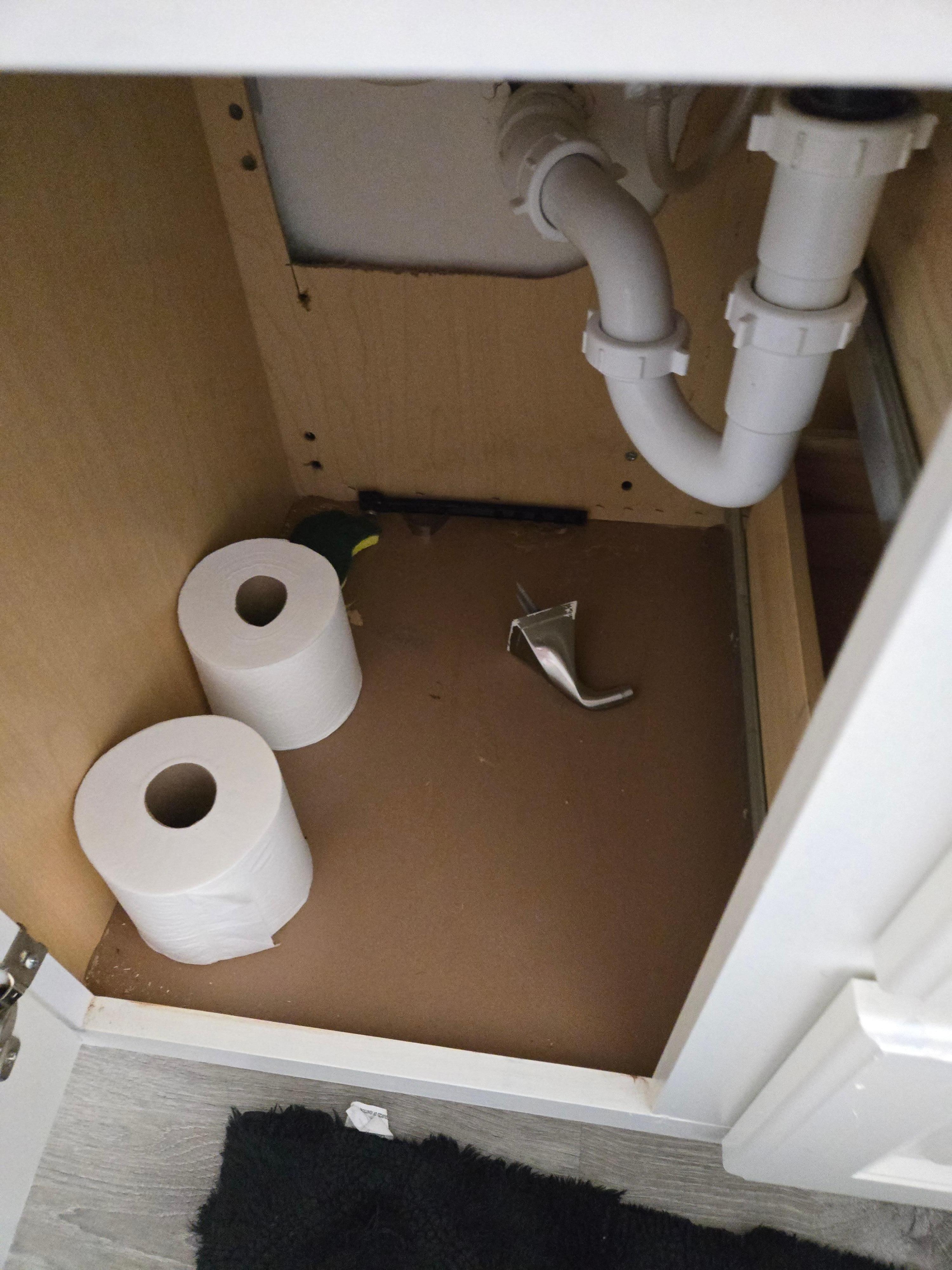 Broken part to towel bar