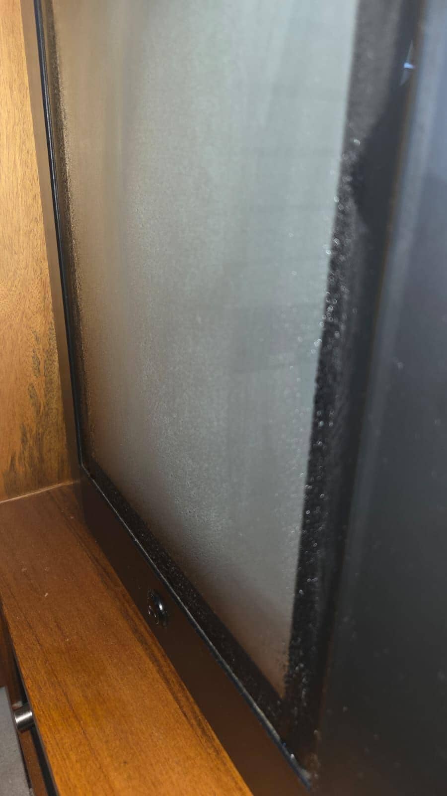 Kondenswasser am Kühlschrank AUSSEN!