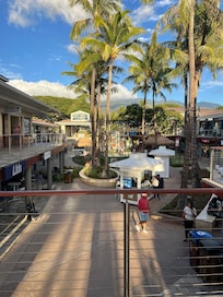 Whaler's Village Outdoor mall and shops