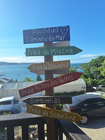Entrada da Pousada, com "vista" para o mar