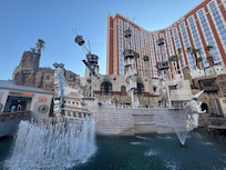 Treasure Island frontal