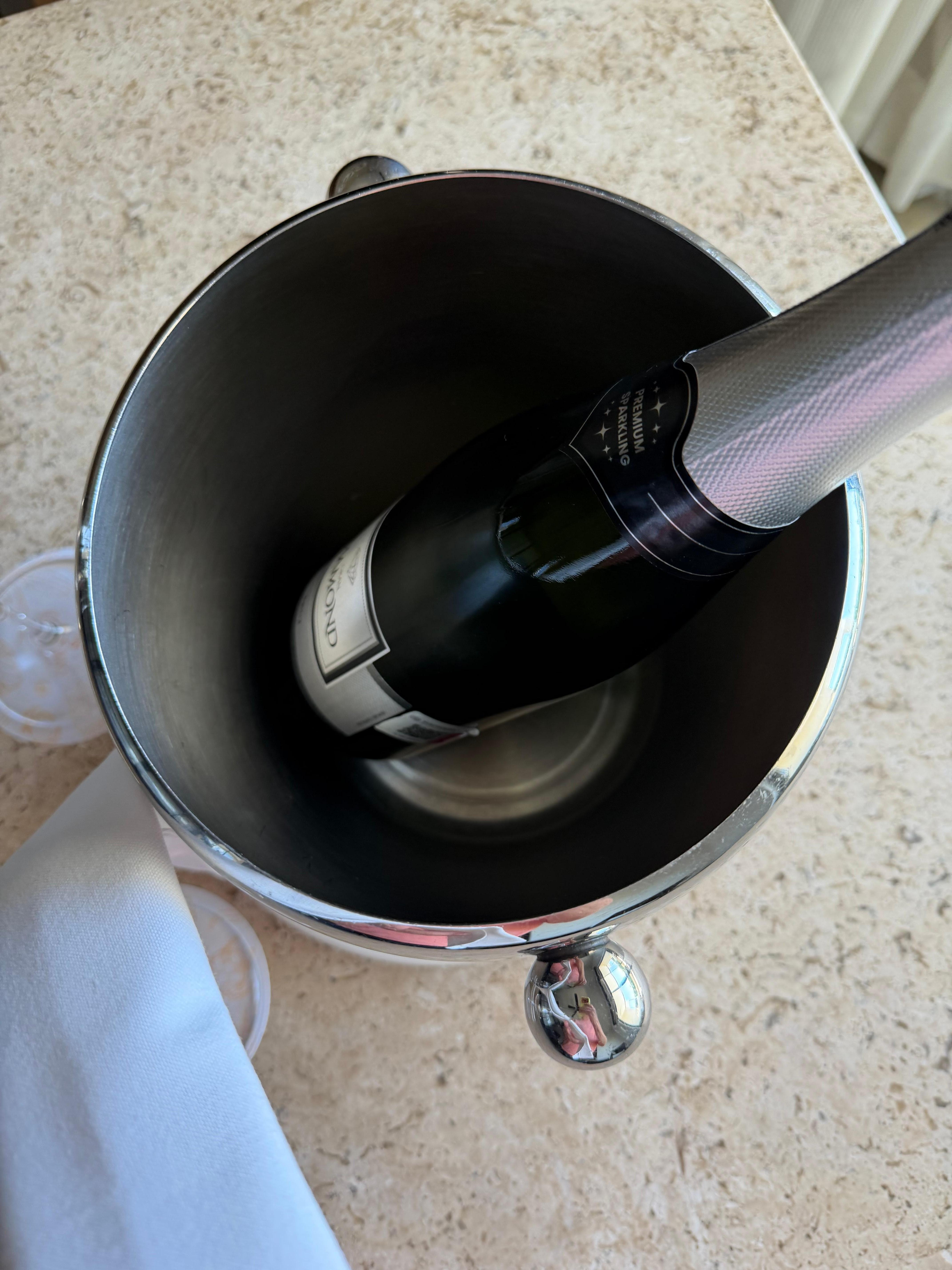 Sparkling wine in my room without a drop of ice on it at check in.