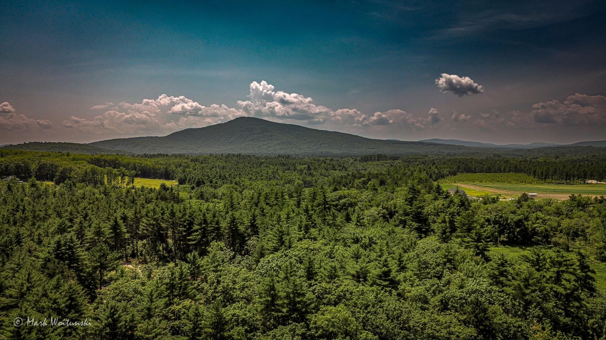 Drone shot on the Riverbend. 