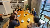AquĂ estuvimos en una reuniĂłn en la zona de juntas, no tuvimos que pagar por este servicio