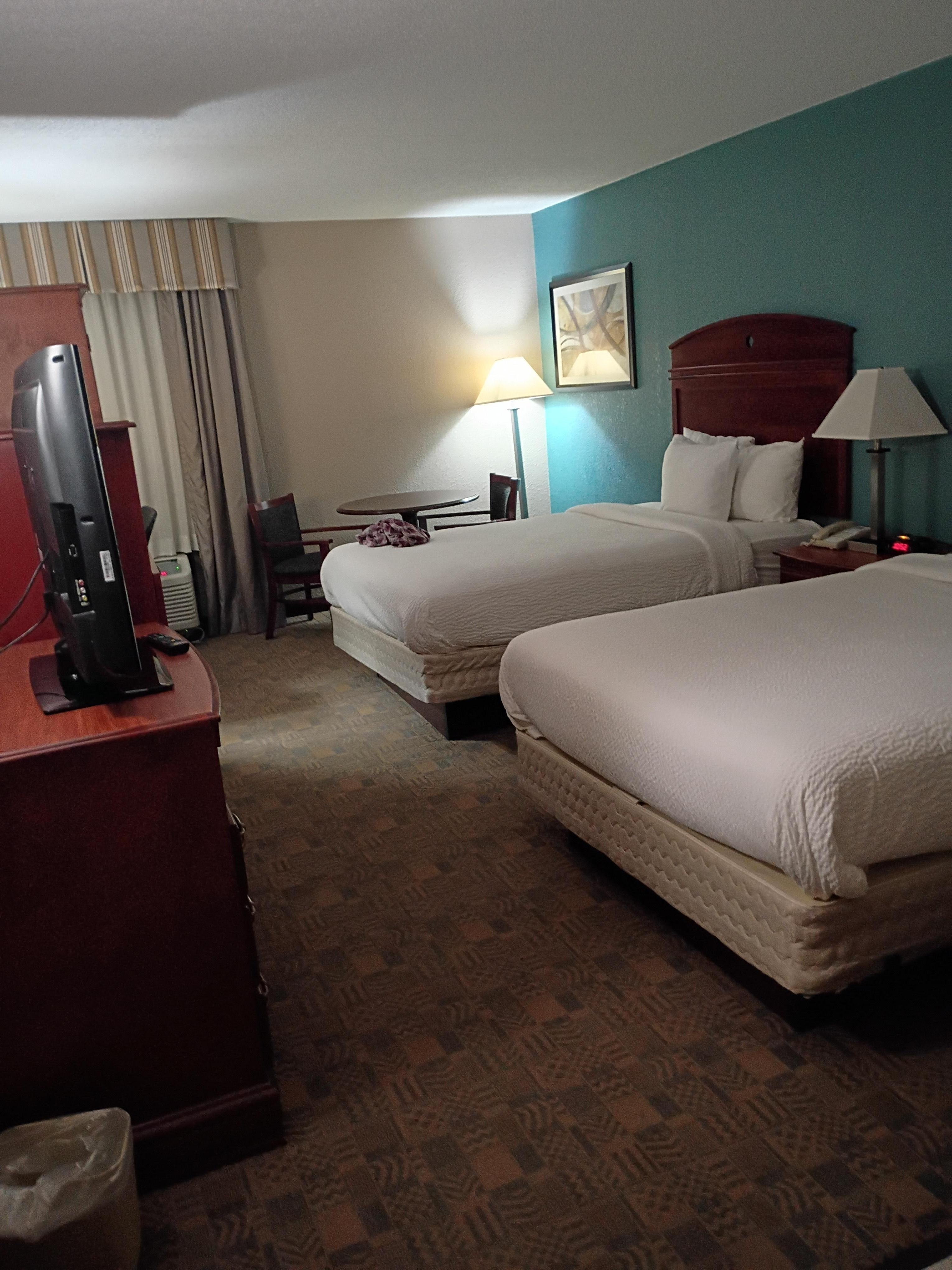 Spacious rooms with very comfortable beds