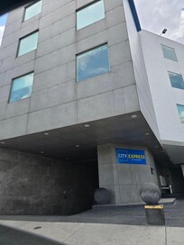 Fachada de hotel