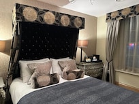 部屋のベッドです。