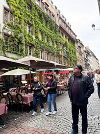A frente do hotel
Com várias opções de restaurantes