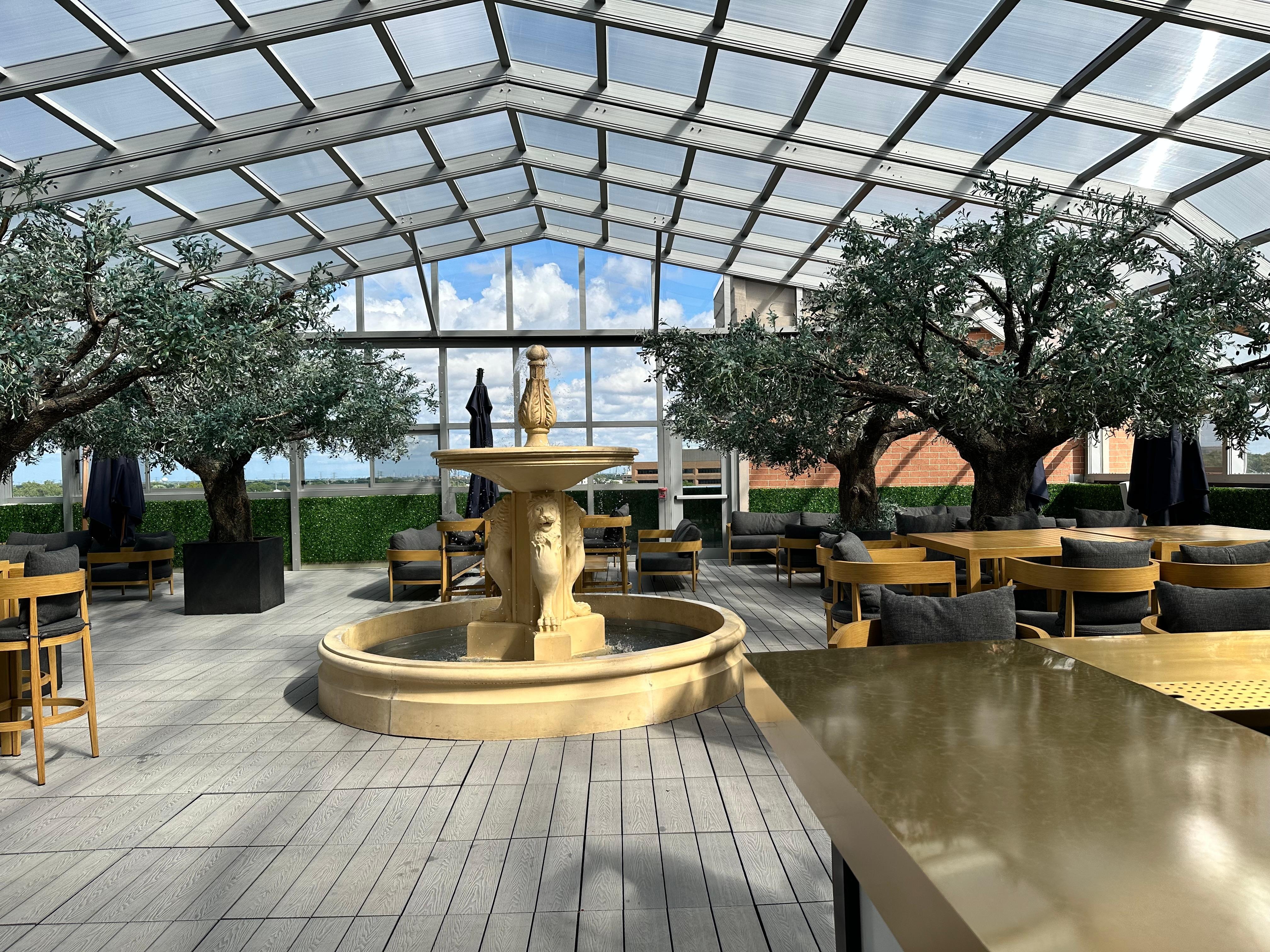 The rooftop is everything!!