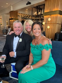 Listening to wonder music