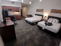 Very nice quiet room.