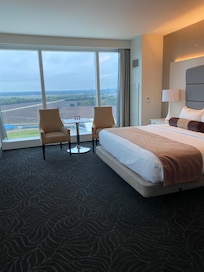 King size corner room