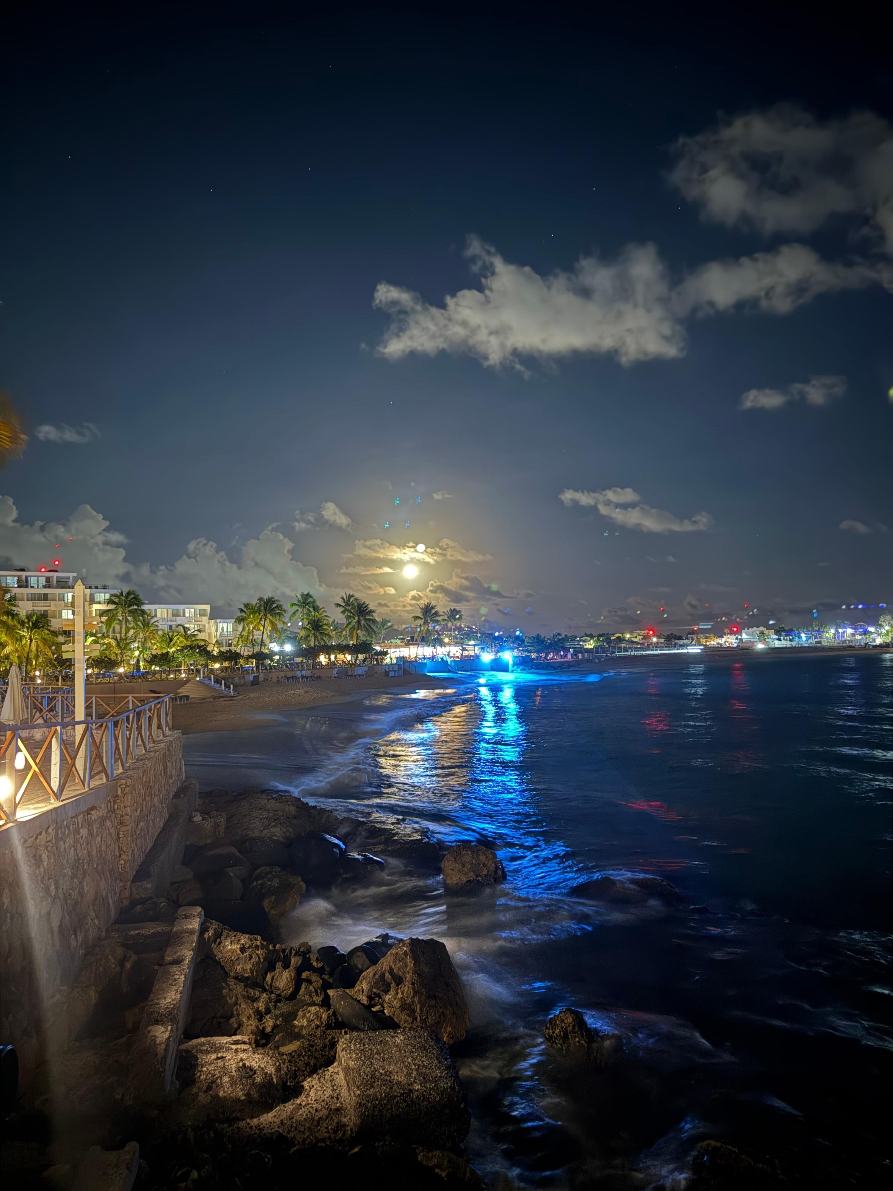 Full Moon April 2025