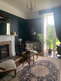 Dining room.