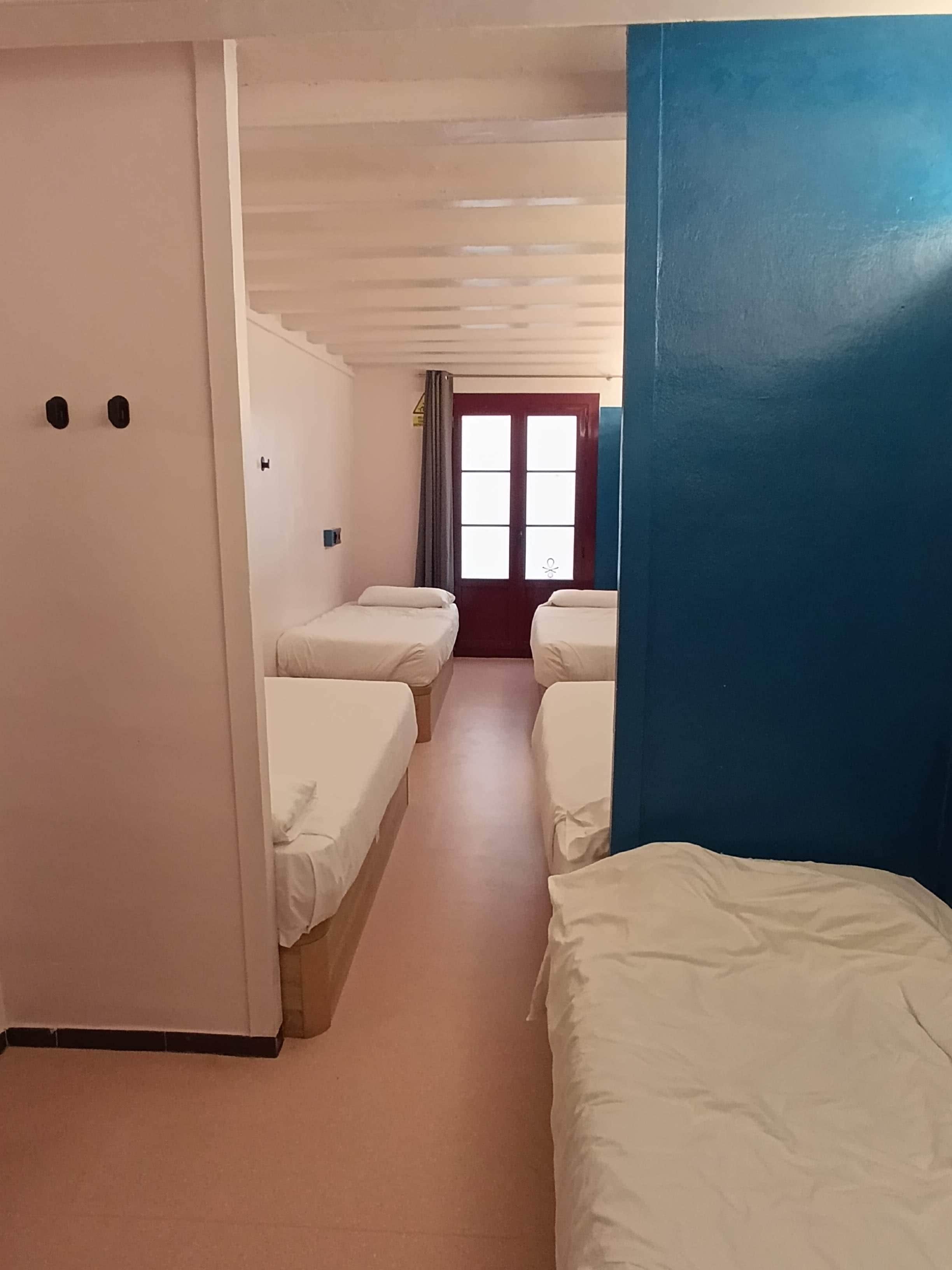 Was the sole occupant most nights I stayed. Used the under bed locker and padlock.