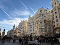 Accessible à vélo ou à pied depuis le logement