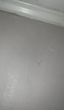 Paint bubbles from water