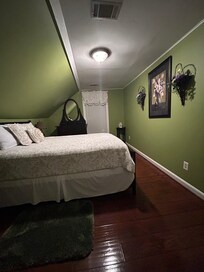 The college girls loved their room