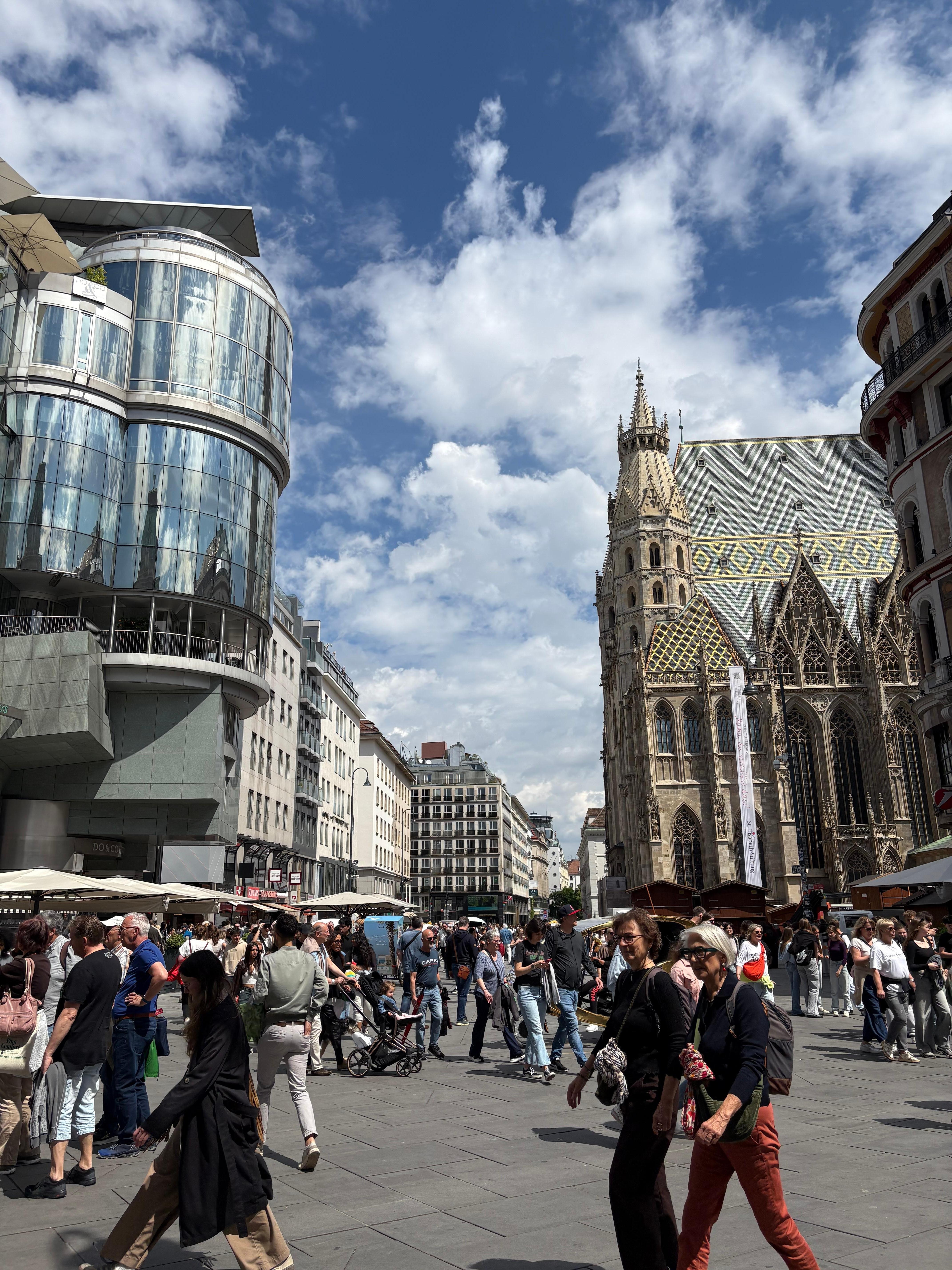 Stephansplatz outside hotel