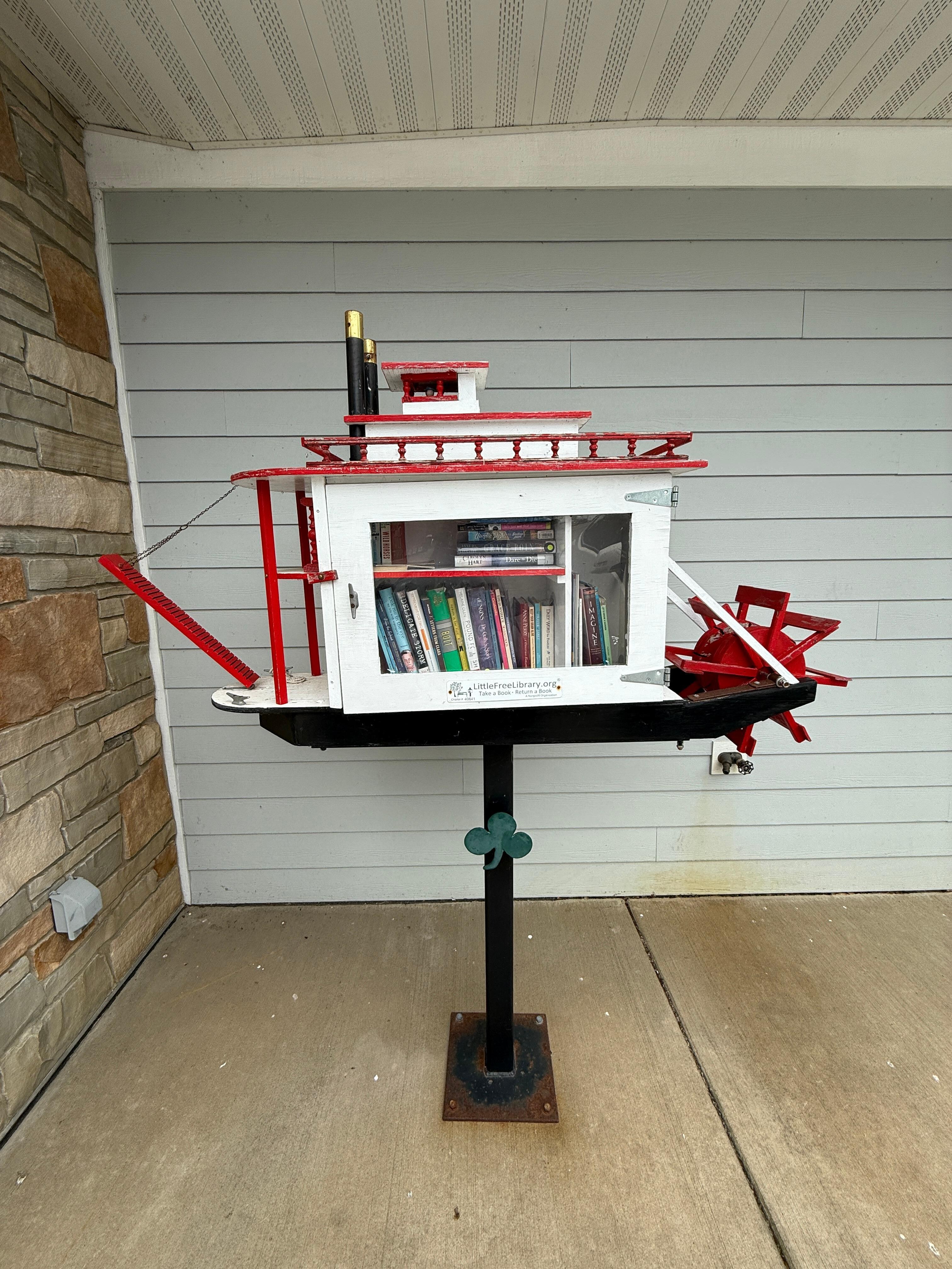Book library outside of Pettibone Boat Club
We didn’t eat there but the food looked amazing!