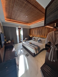 Deluxe Double Room with Garden View