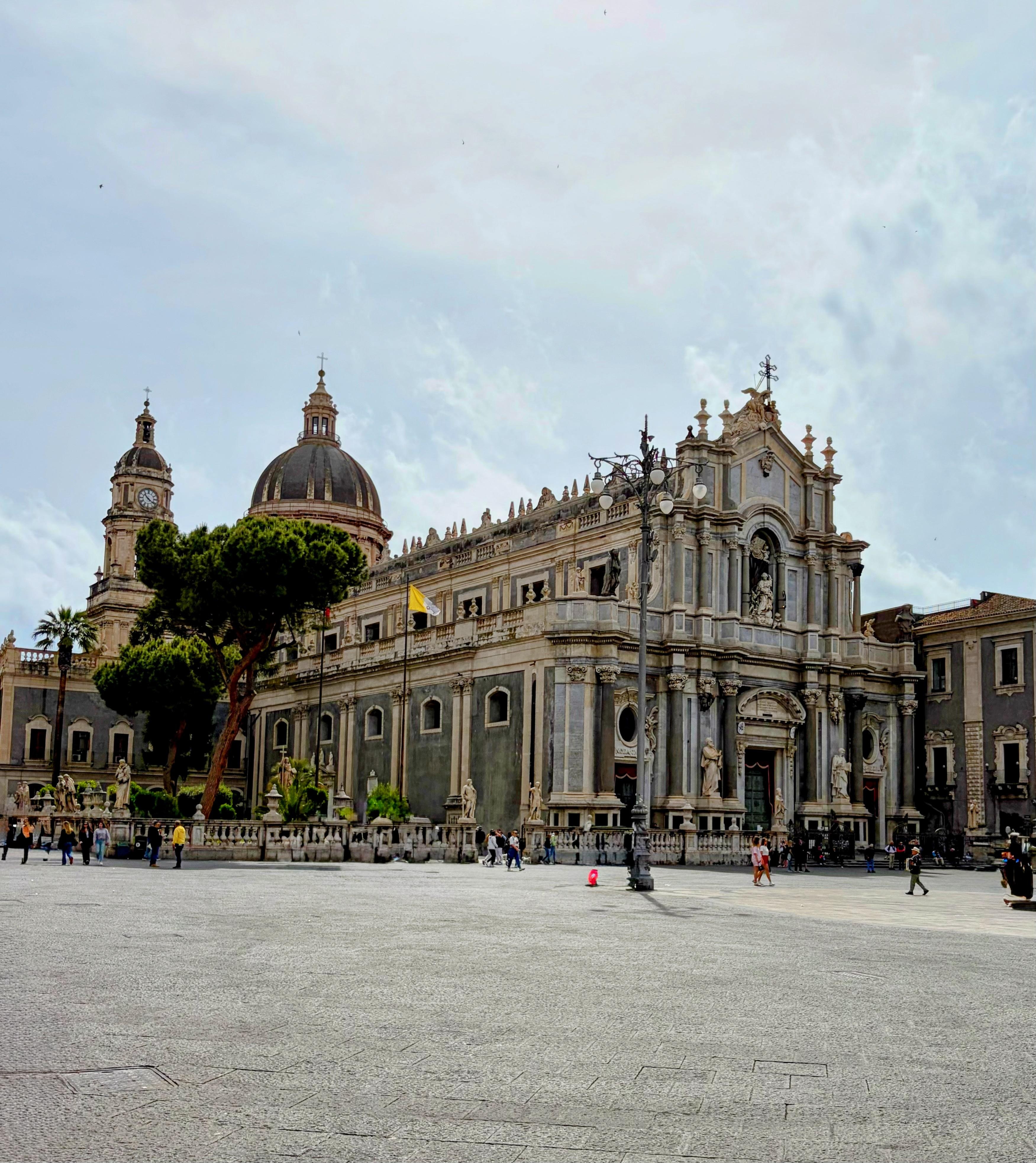 The Duomo di Catania on Piazza del Duomo, Catania