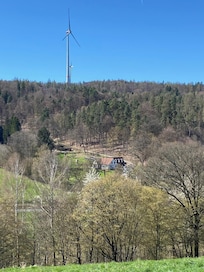 Blick vom Höhenweg "Buchenau" auf das Forsthaus