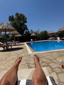 Quiet pool