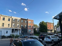 Scary neighborhood. Not safe for families.