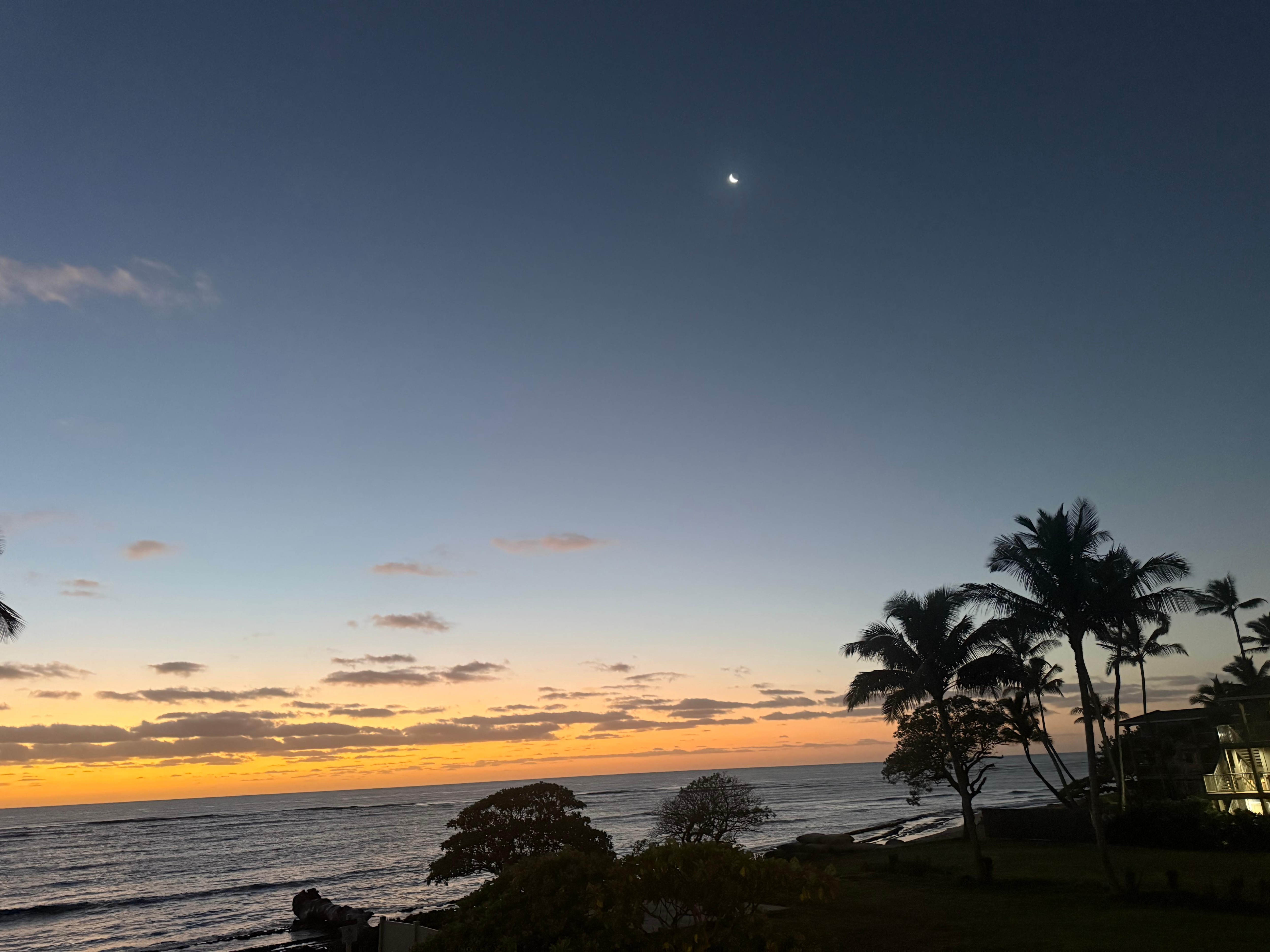 Sunrise view from
Lanai