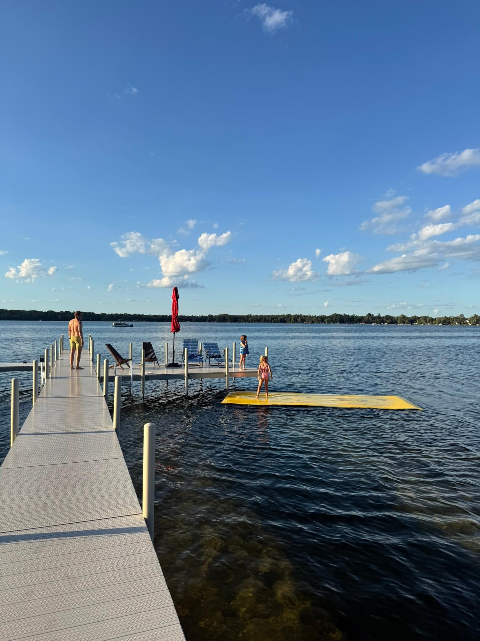 Jane's house has everything you need to enjoy the lake - blow up floats, lily pad, umbrellas, chairs, kayaks, SUPs, noodles, kids water table, the list goes on and on!