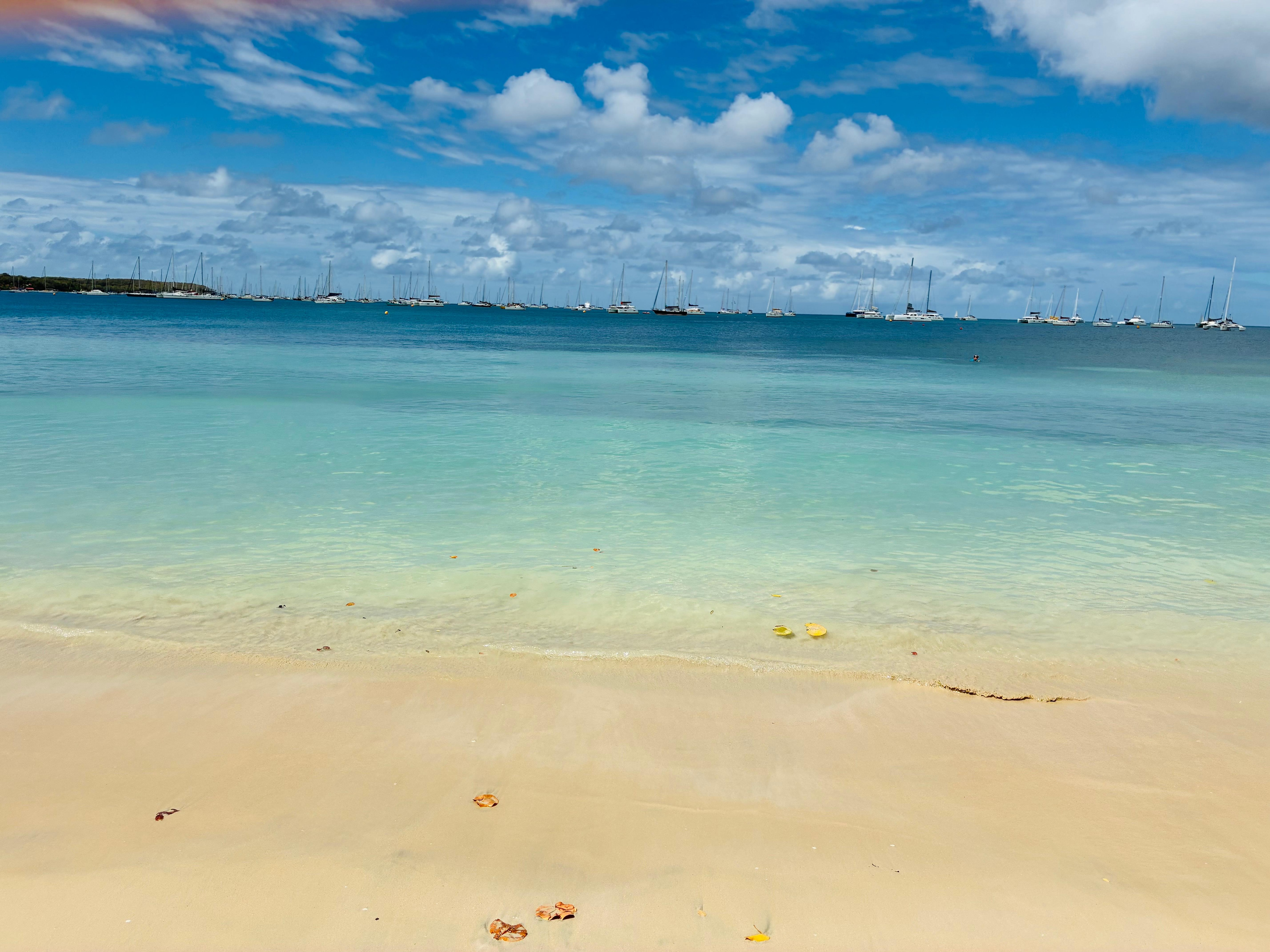 Eau peu profonde et peu de vague