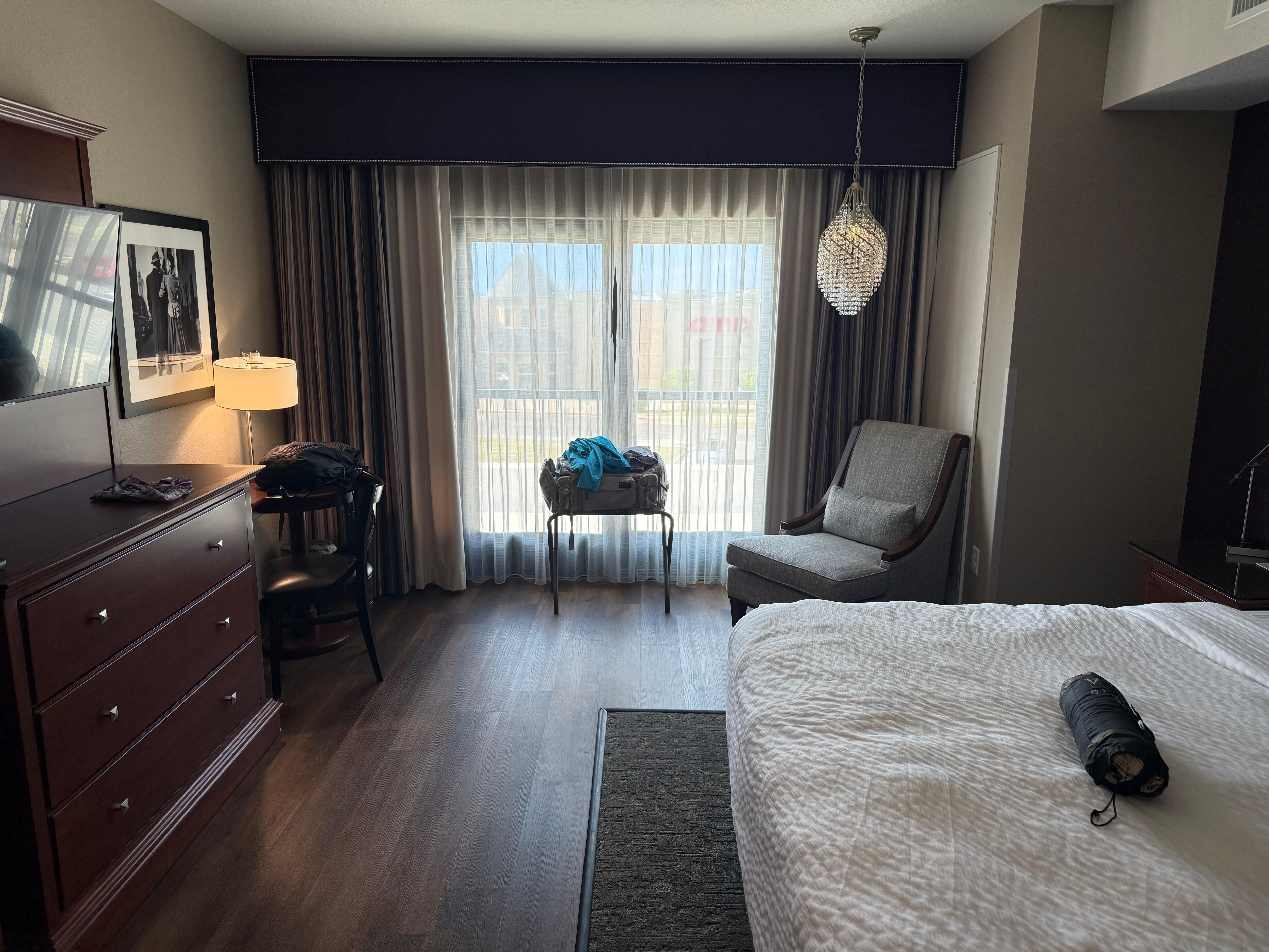 Clean room and spacious for 2 people. 