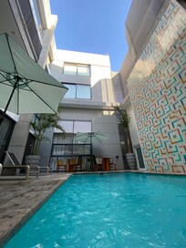 Muy relajante la alberca y calientita es excelente