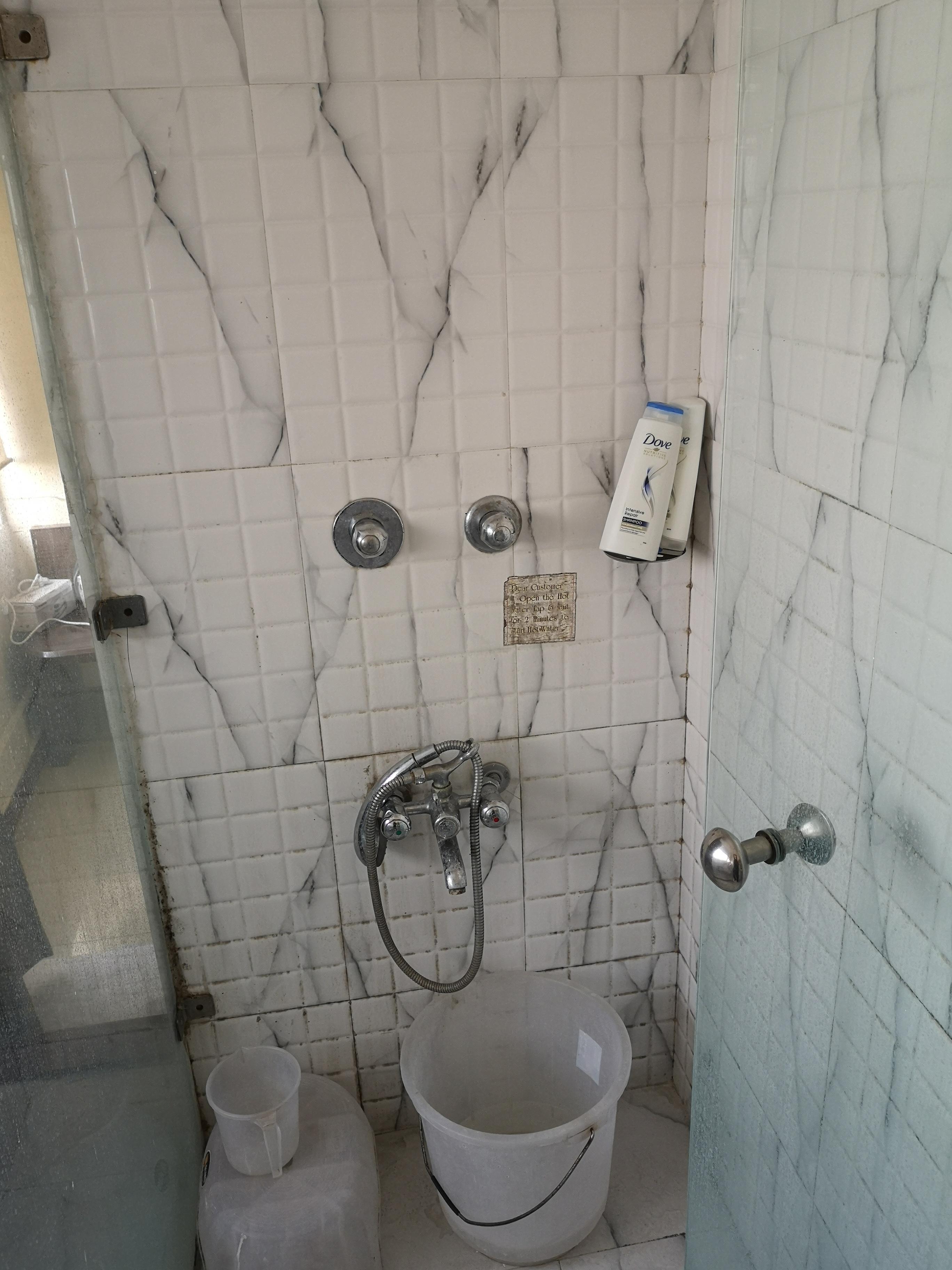 Moulds and algae showers never worked